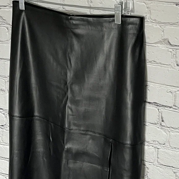 Z Supply Sleek Faux Leather Black Pencil Skirt - Picture 3 of 3
